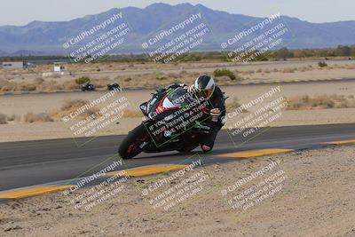 media/Dec-17-2022-SoCal Trackdays (Sat) [[224abd9271]]/Turn 9 Inside (1pm)/